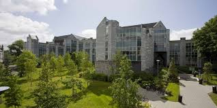 Applying to... University in Ireland ☘️