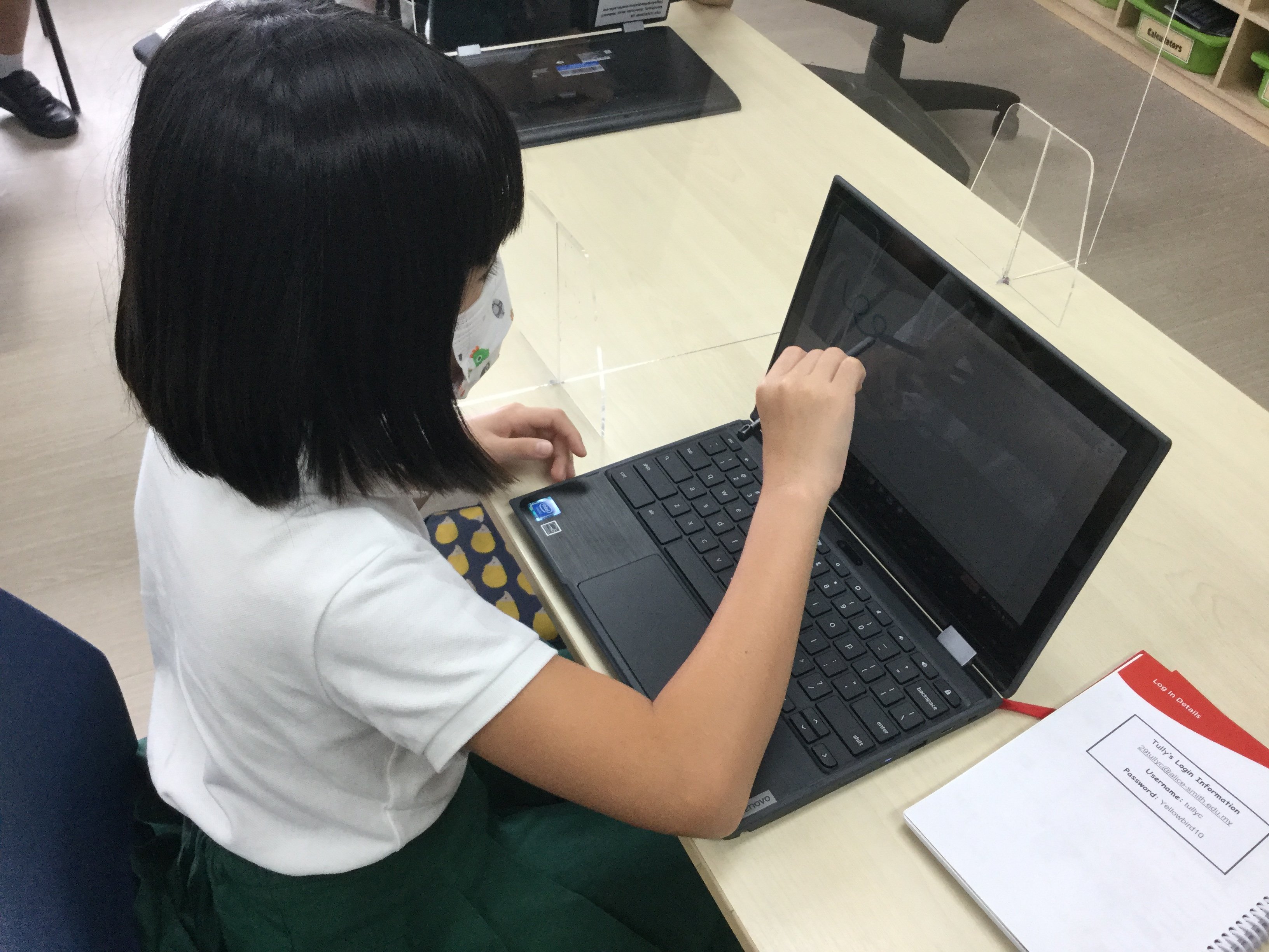 Yr5_Chromebooks2