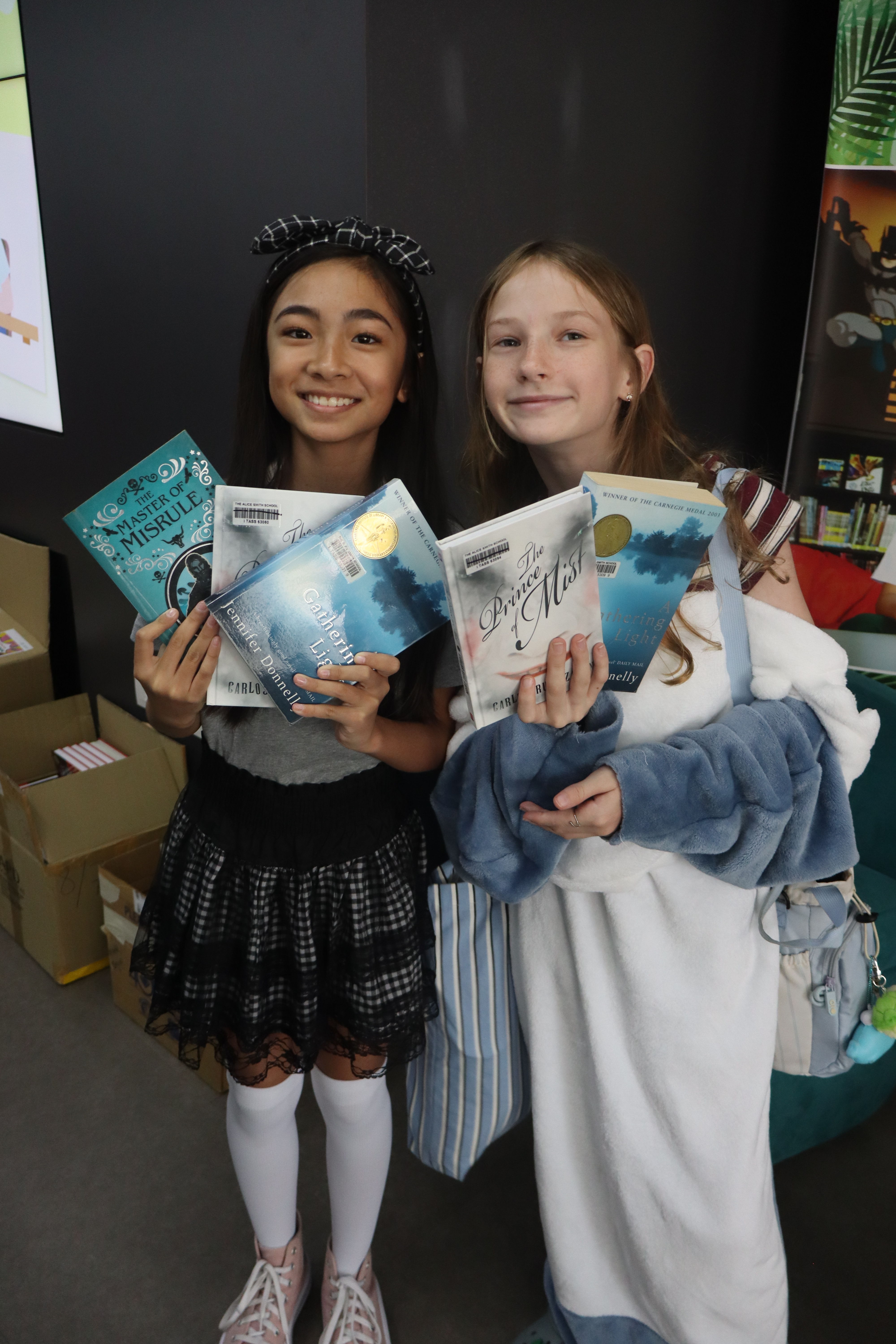 Building a Love of Reading at Home: Supporting Your Secondary Child’s Reading Journey