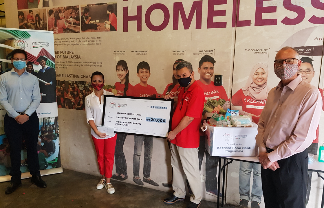 Handover of Kechara donation cheque